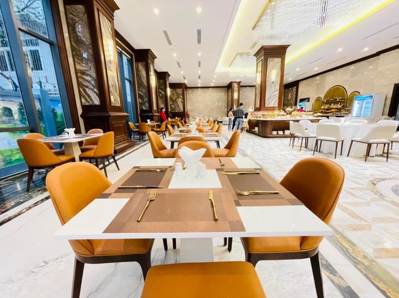 Cua Dong Luxury Hotel Vinh Exterior foto